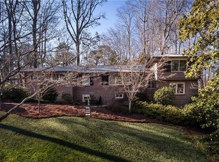 246 Woodview Dr, Decatur, GA 30030