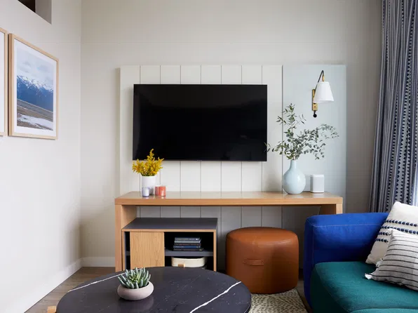 Sentral First Hill, 1001 Minor Ave #1011, Seattle, WA 98104