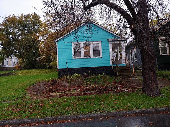 2nd image of 728 N Alvord St