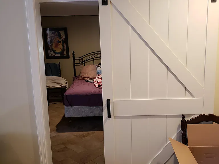 2078 Sherwood Ave #4 — Photo 3