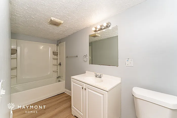 450 South Ave SE — Photo 14