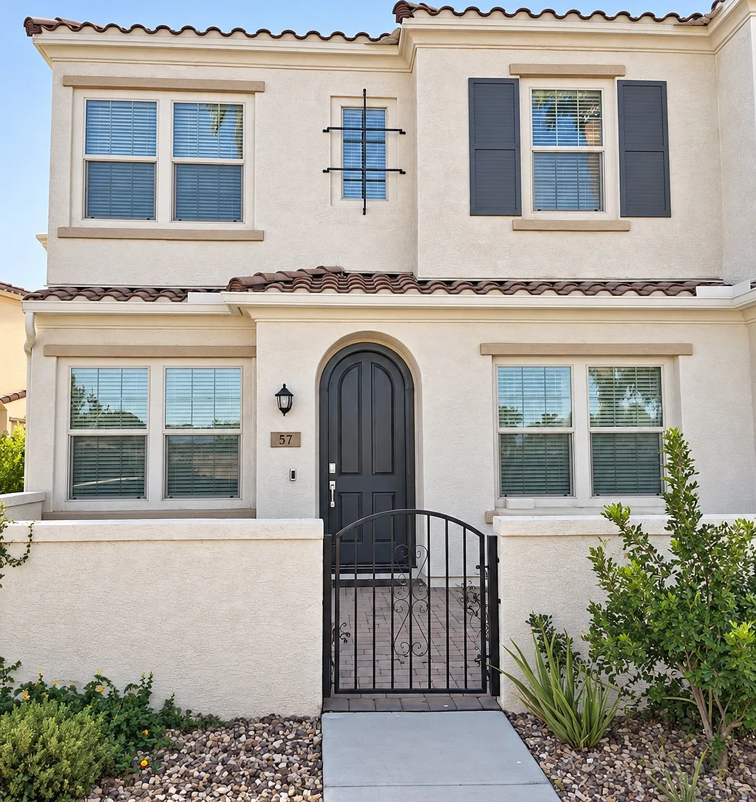 4 bed, 1775 sqft, $2,600 — Photo 1