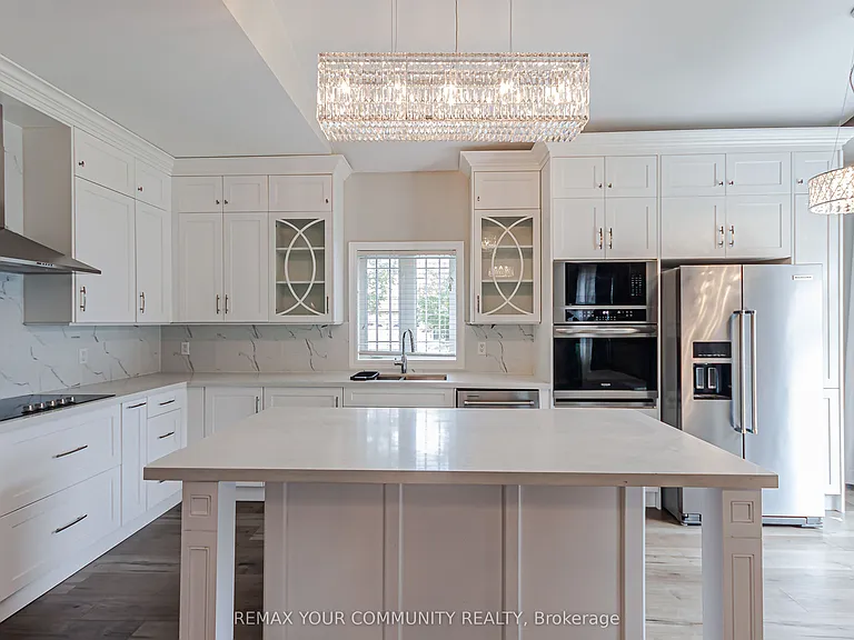 117 Littleside St — Photo 11