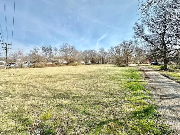 612 North Dr, Hopkinsville, KY 42240