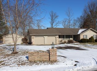 1802 Calico Rd, Marion, IL 62959