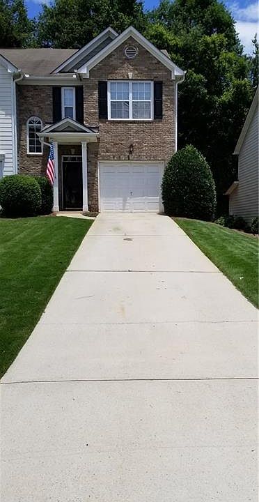 2nd image of 3540 Lantern View Ln #155