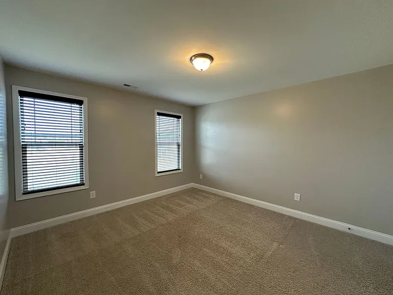 5233 Debut Ave — Photo 26