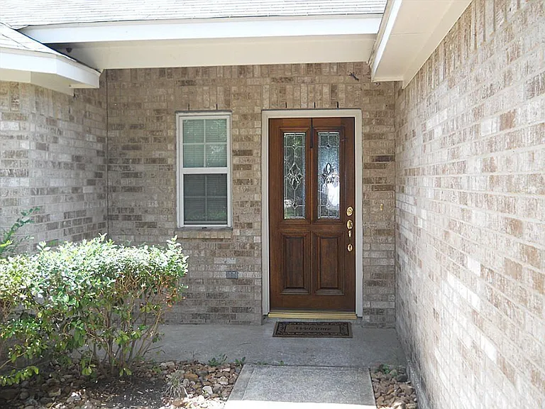 26 Prairie Oak Dr — Photo 2