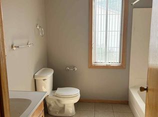 1898 Euro Dr, Muskegon, MI 49444