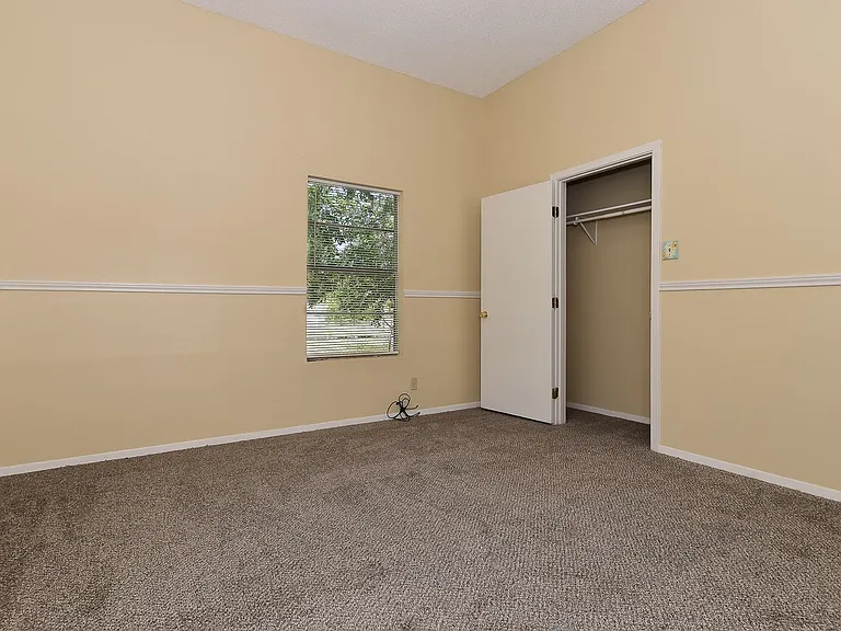 418 FM 513 S — Photo 18