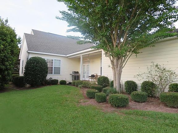 3rd image of 3249 Stanhope Dr
