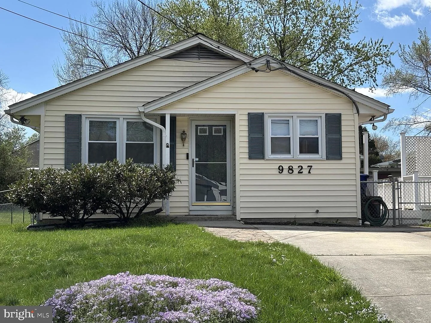 9827 Robinson Blvd photo 1