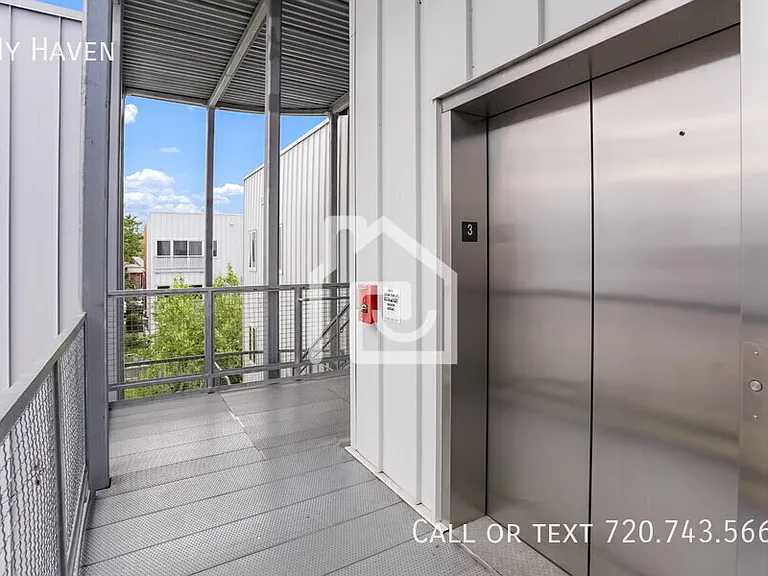 2550 Lawrence St #B-305 — Photo 18
