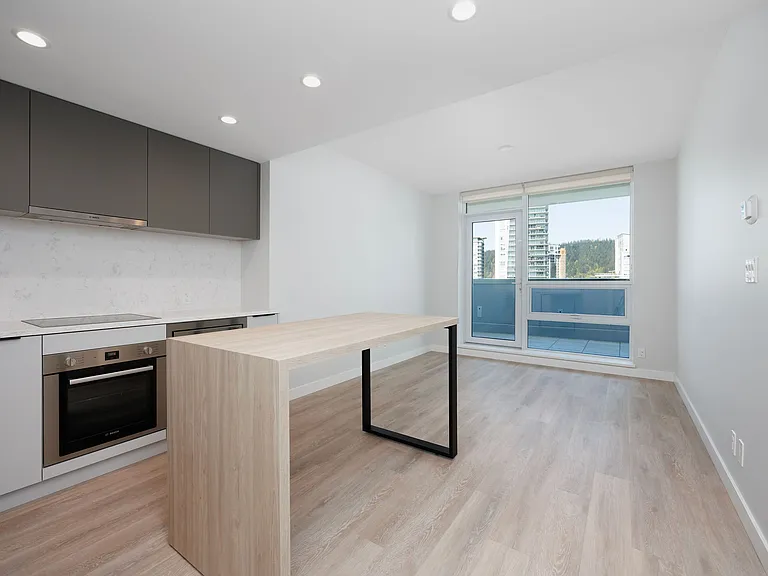 567 Emerson St #1108 — Photo 9