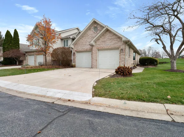 1055 Mission Hills Ct, Chesterton, IN 46304