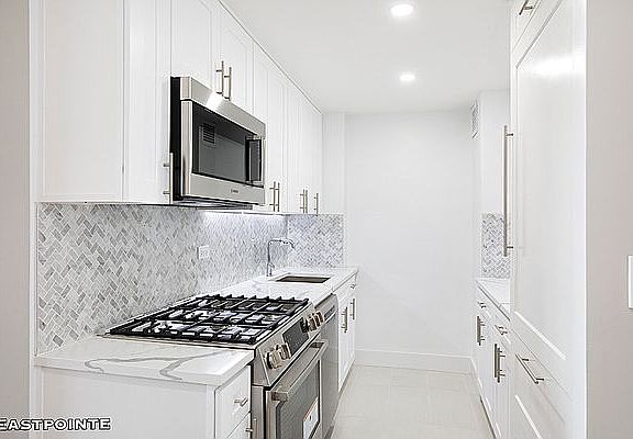 2nd image of 400 Central Park W APT 16E