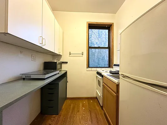 Rented by Coda Real Estate NYC | media 8