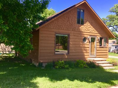 402 18th St, Spirit Lake, IA, 51360