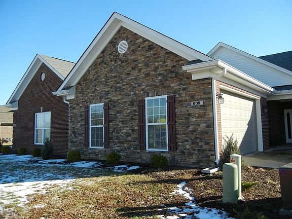 3rd image of 609 Brightview Dr