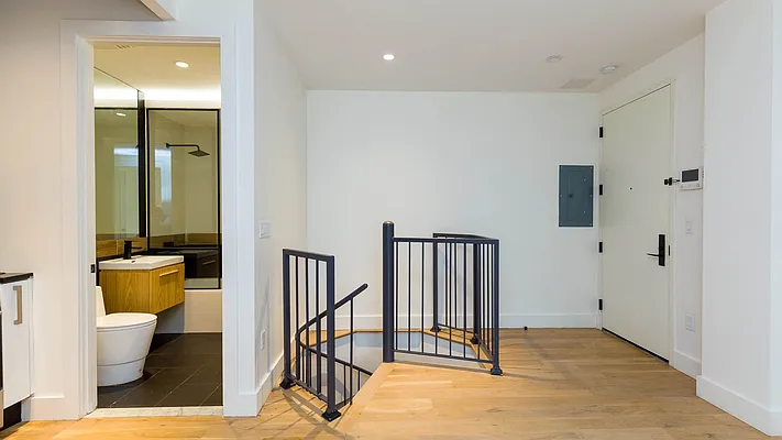 Rented by Nooklyn NYC LLC | media 85