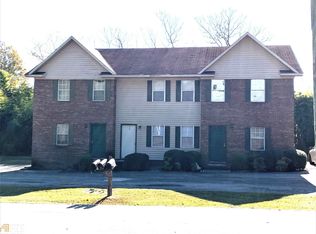 200 Foxlake Dr, Statesboro, GA 30458