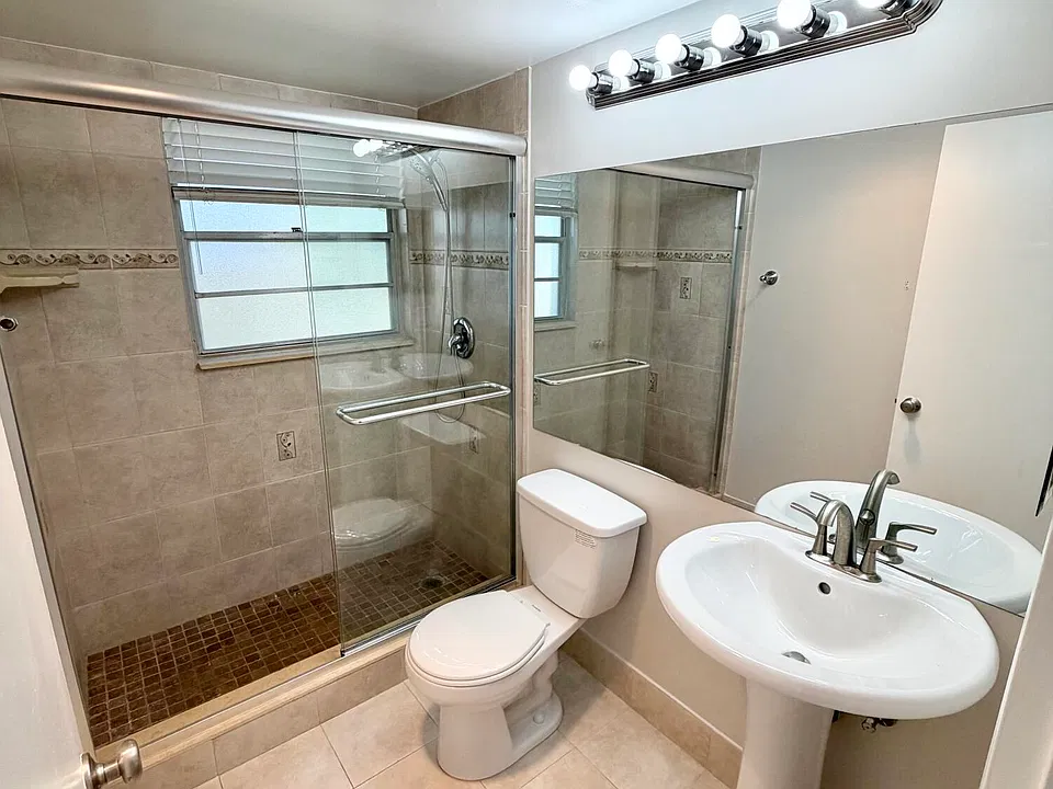 84 Mansfield Dr #84-B