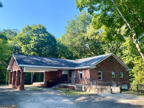 4 Colonial Dr NW, Rome, GA 30165