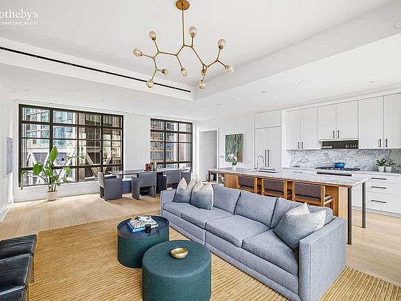 3rd image of 25 Park Row #12D