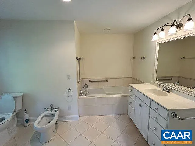 1618 Oxford Rd — Photo 31