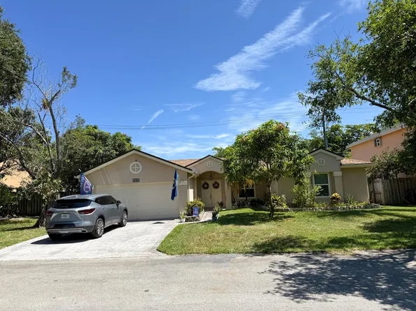 4786 NW 14th Street, Coconut Creek, FL 33063
