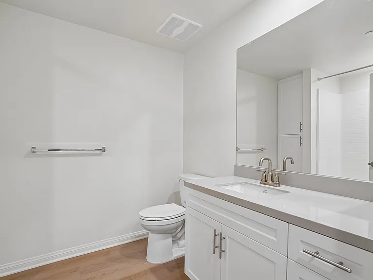 Gallery Park Apartments — Photo 97