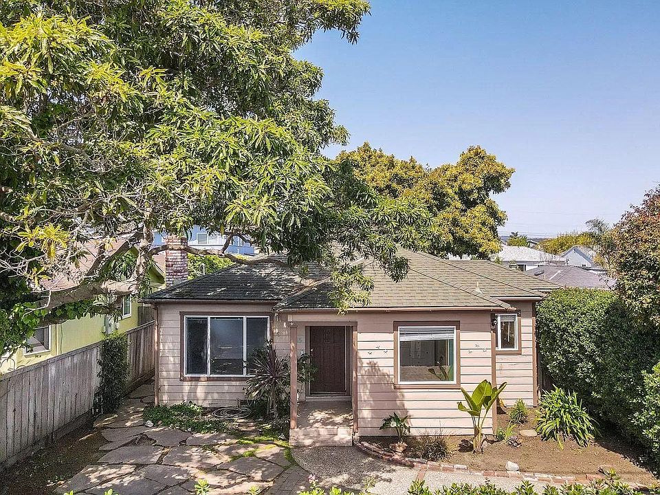 1st image of 4435 Portola Dr