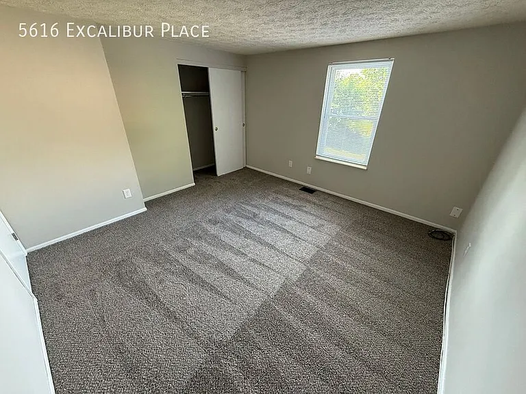 5616 Excalibur Pl — Photo 8