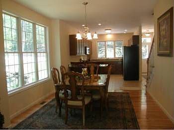 3rd image of 88 Grey Wolf Dr