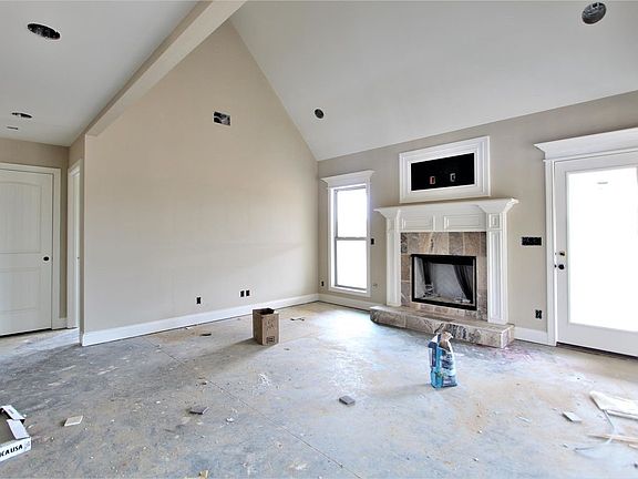 5th image of 40 Neecee Dr #40