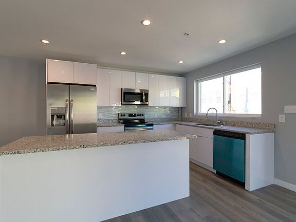 5th image of 808 W Norris St #E