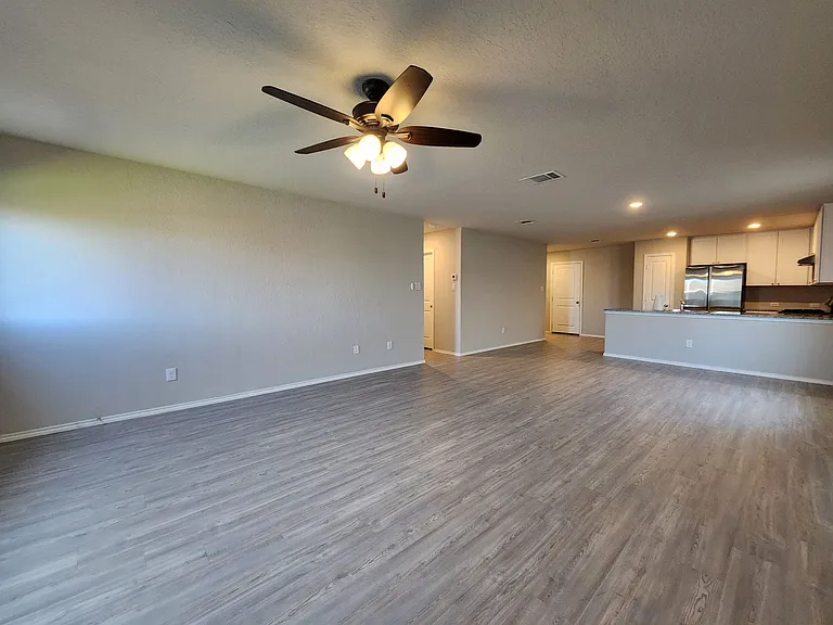 522 Blue Stem Rd — Photo 5