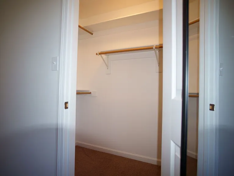 175 Kays Dr — Photo 13
