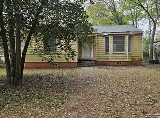 1221 Bluebird Dr, Longview, TX 75601