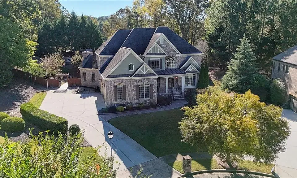 3302 Anna Ruby Ln
