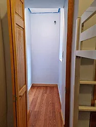 Rented by Reliance Realty of Manhattan Corp