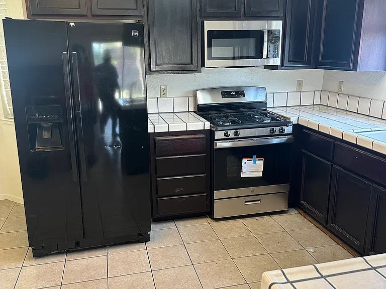 3705 Cassie Ln — Photo 4