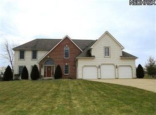 950 Brandywine Dr, Medina, OH