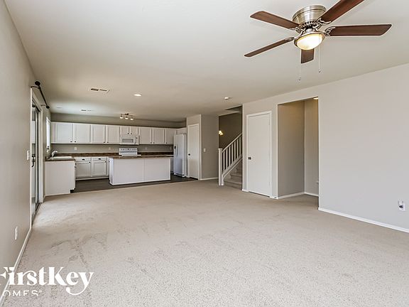 3rd image of 3117 W Yellow Peak Dr