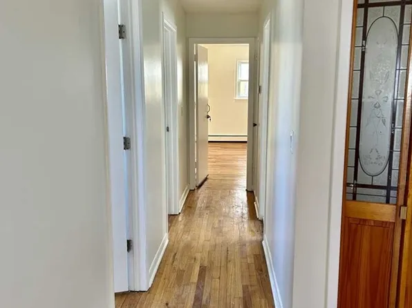 6214 Meadowview Avenue image 6 of 8