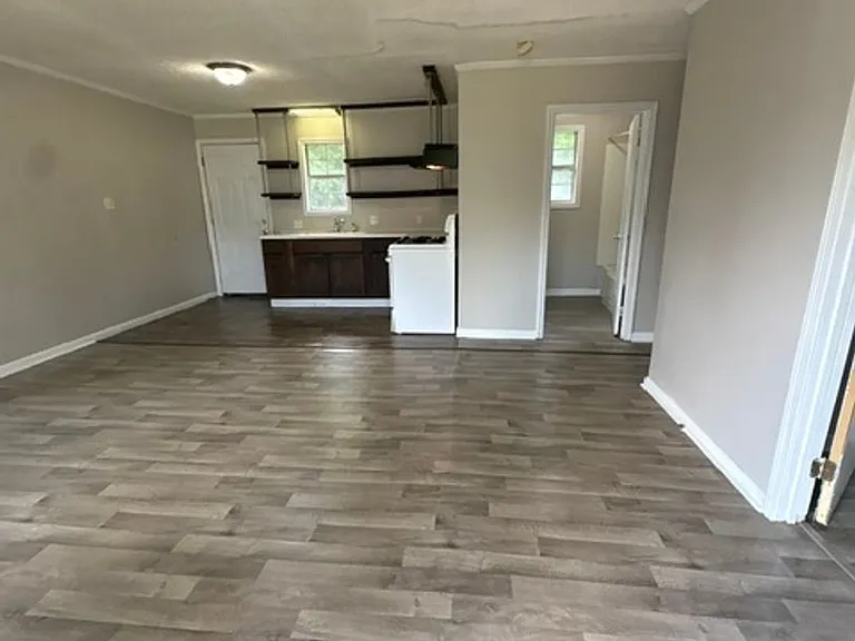 4751 Coleman Cir — Photo 6