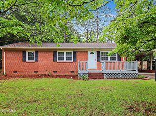 645 N Page Street, Southern Pines, NC 28387