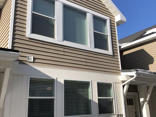 1228 W 2415 S