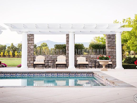 5th image of 7484 N 49th St