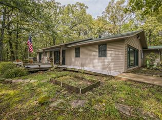 11604 Colcleasure Rd, Fayetteville, AR 72701